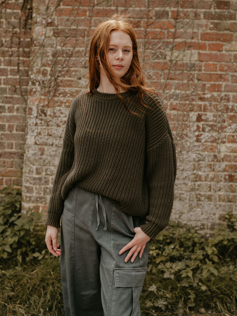 The Chunky Knit Sweater - Women's