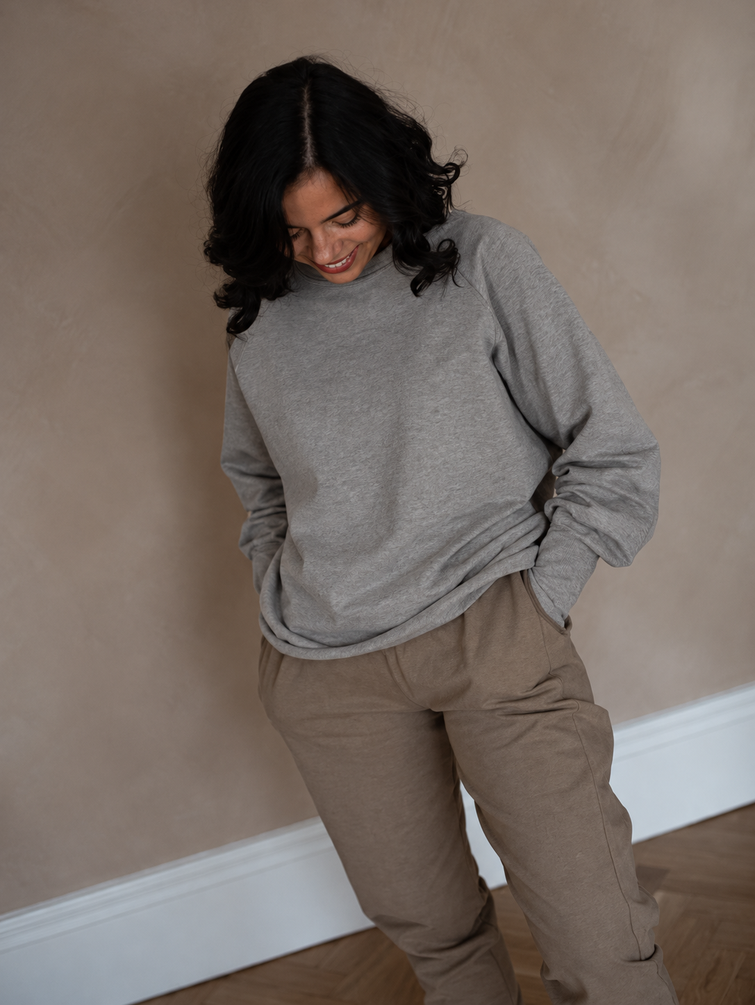The Sweatshirt - Women's