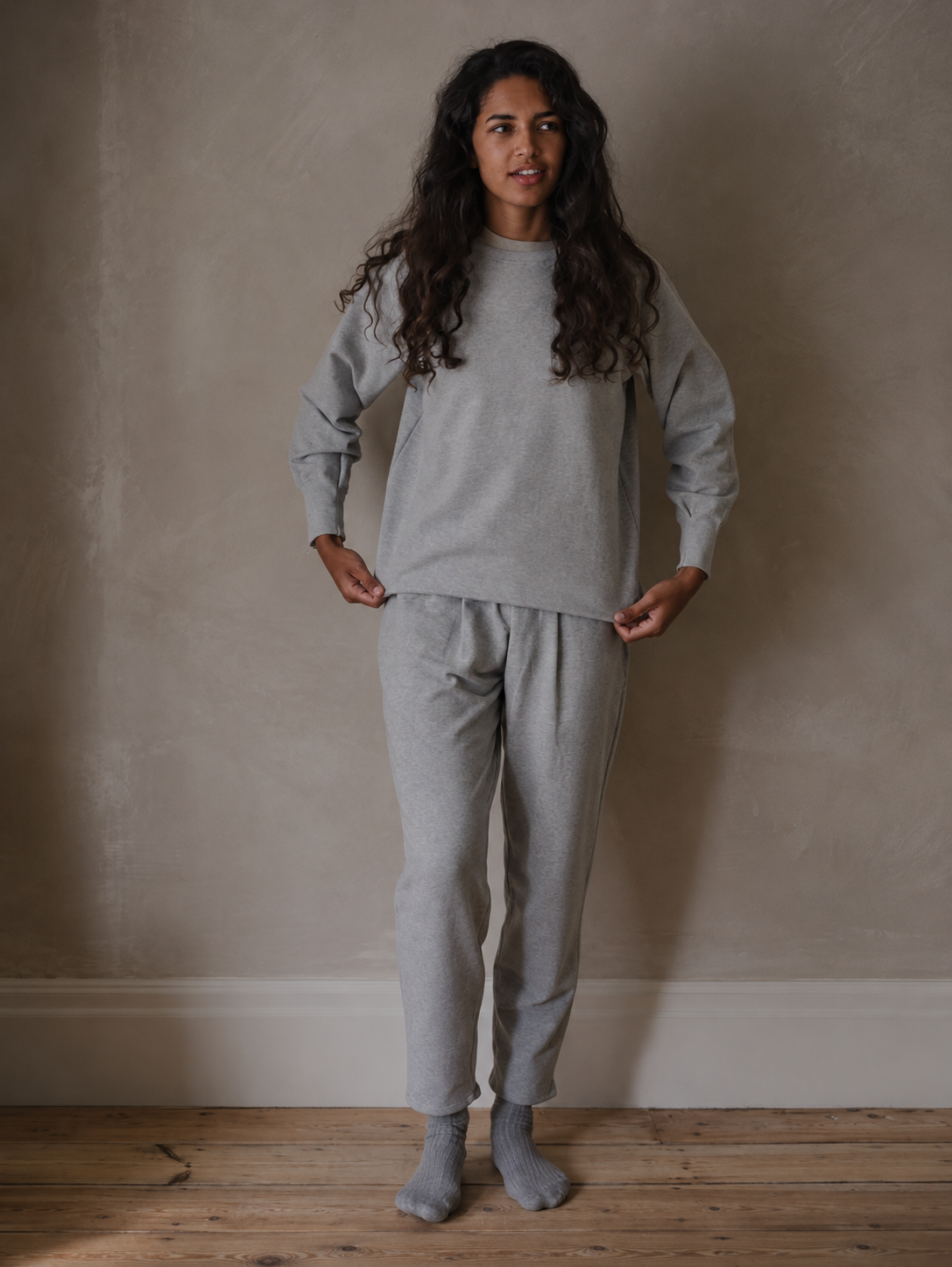 The Sweatshirt - Women's