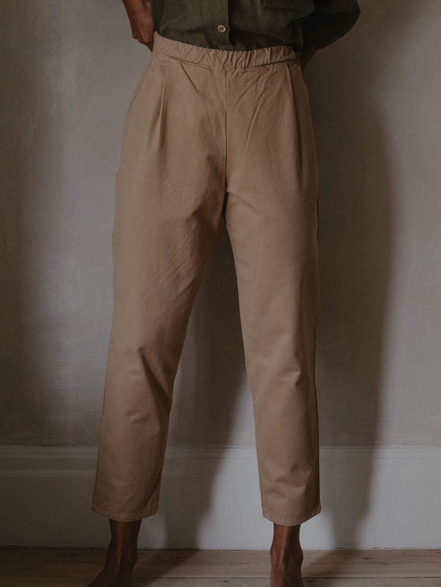 Sanded Twill Pants - Dark Khaki | J. PRESS